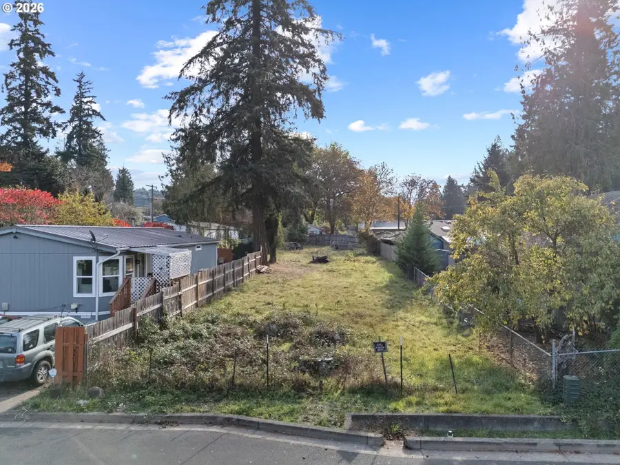 465 SW Hawthorn Rd, Estacada, OR 97023 - #3