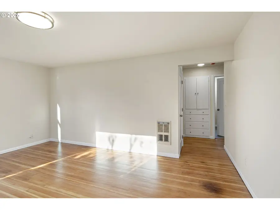 39115 Jasper Lowell Rd, Fall Creek, OR 97438 - Image #3