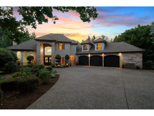26500 SW Petes Mountain Rd, WestLinn, OR 97068