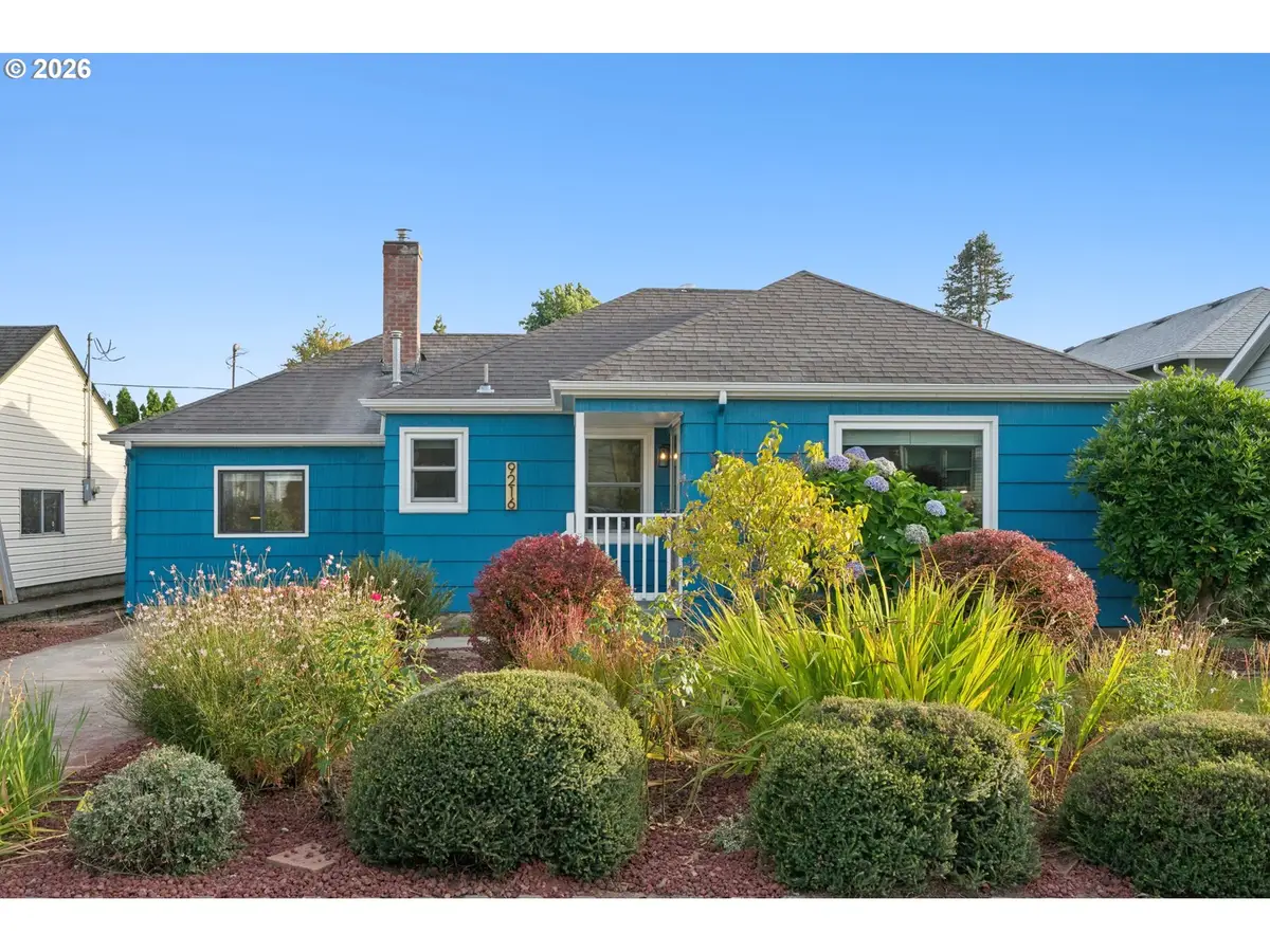 9216 SE Alder St, Portland, OR 97216 - #1