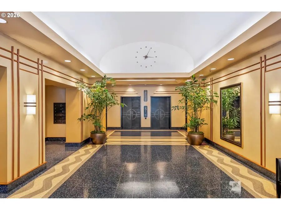 420 NW 11th Ave #720, Portland, OR 97209 - #2