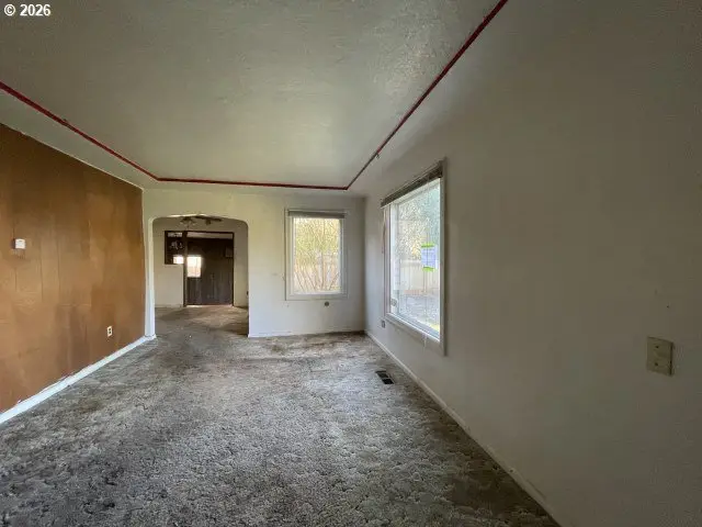 5808 SE Laurel St, Milwaukie, OR 97222 - #3