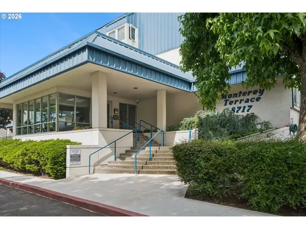 8717 SE Monterey Ave #209, HappyValley, OR 97086