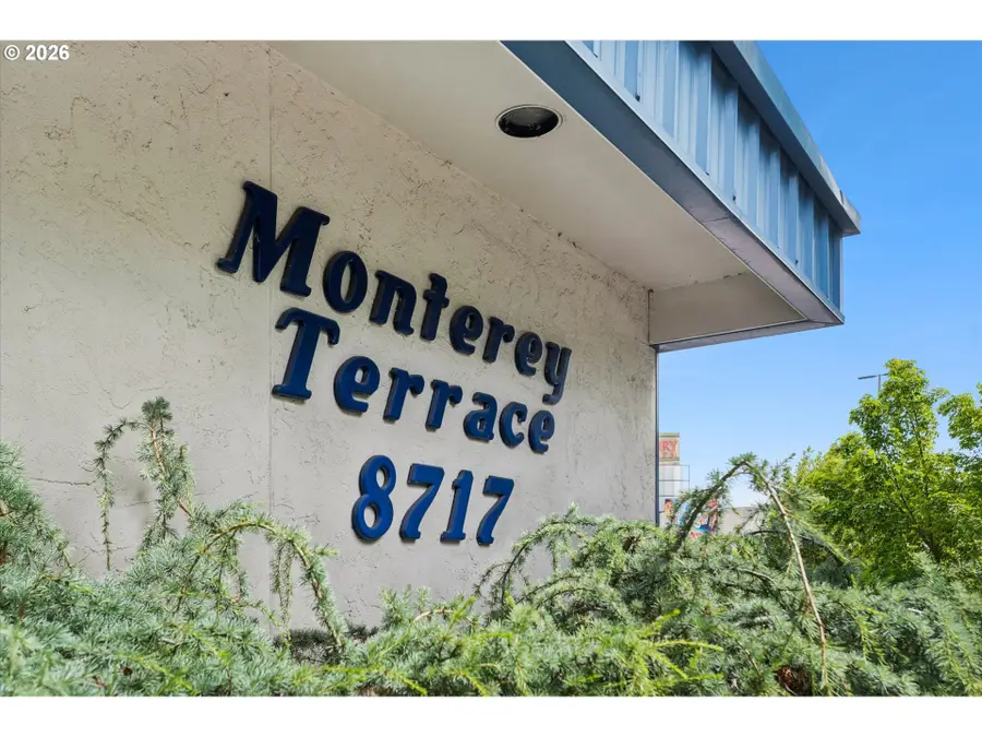 8717 SE Monterey Ave #209, Northwest Clackamas, OR 97086 - #2
