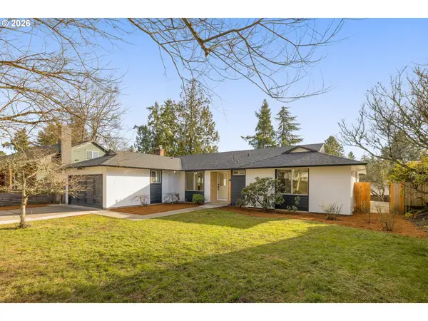 17950 NW Avalon Dr, Portland, OR 97229