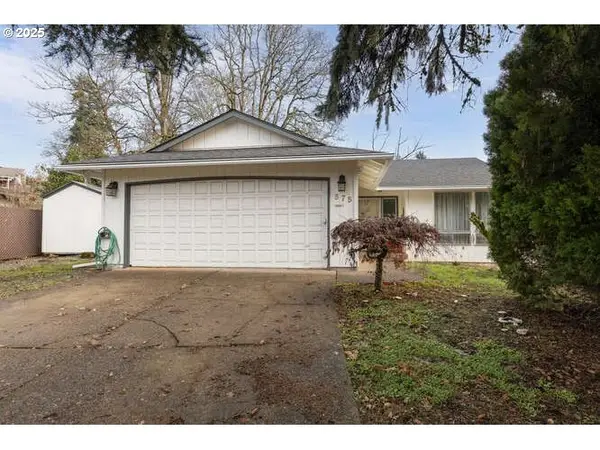 575 Collins Crest, Gladstone, OR 97027