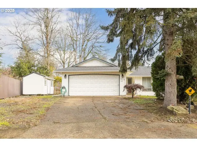 575 Collins Crest, Gladstone, OR 97027 - Image #2