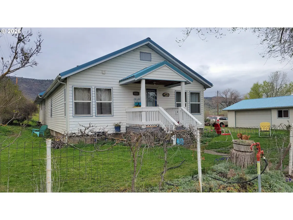 298 Main St, Monument, OR 97864 - #1