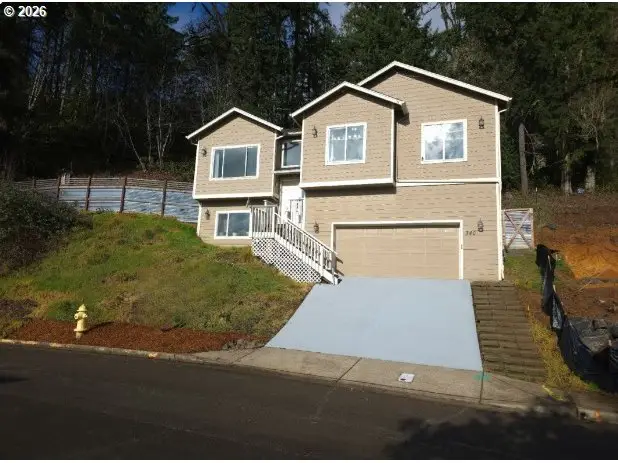 340 Kalapuya Way, Cottage Grove, OR 97424 - #2