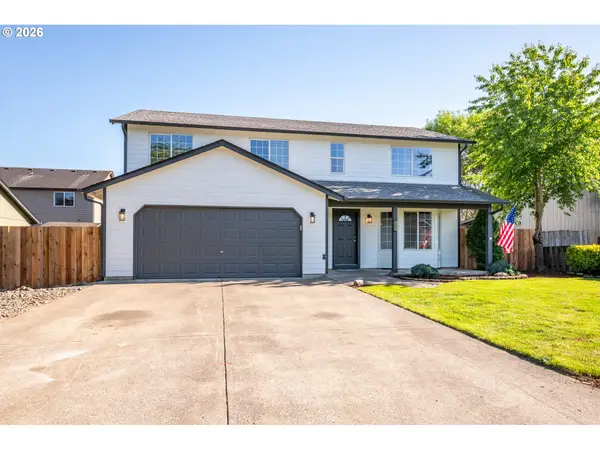 141 Vermillion Rd, Kelso, WA 98626