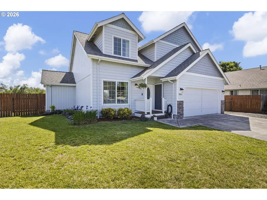 1053 Heckart Ln, Harrisburg, OR 97446 - #2