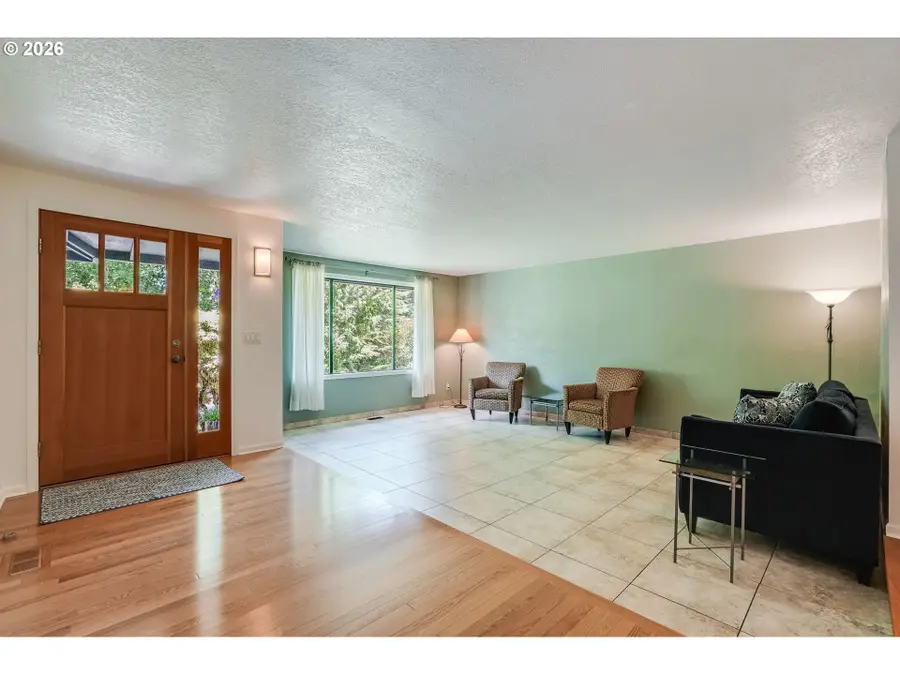 1408 Greentree Cir, Lake Oswego, OR 97034 - #2