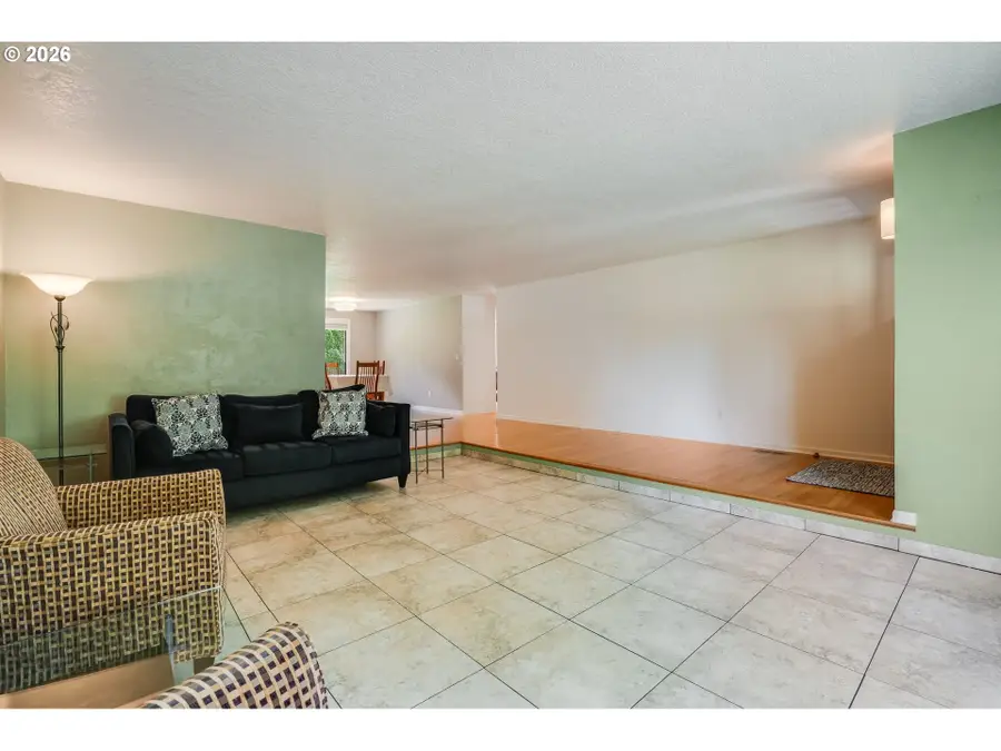 1408 Greentree Cir, Lake Oswego, OR 97034 - #3