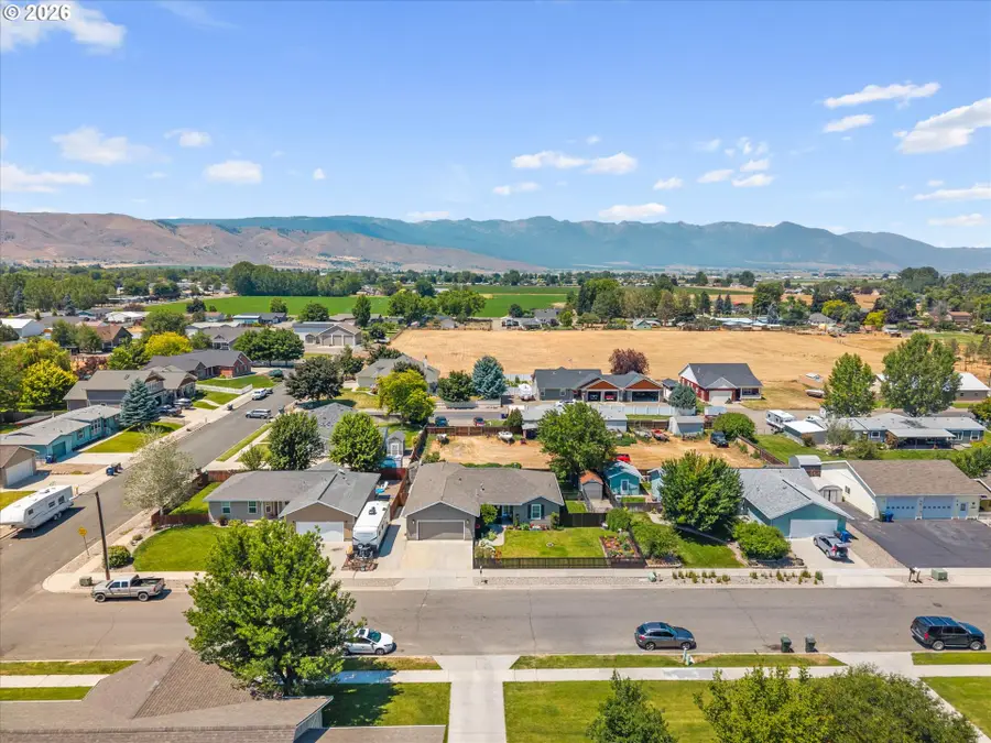 3545 Plum St, Baker City, OR 97814 - #3