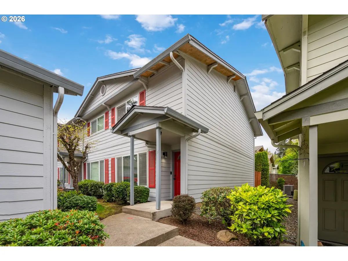 687 32nd St #4, Washougal, WA 98671 - #1