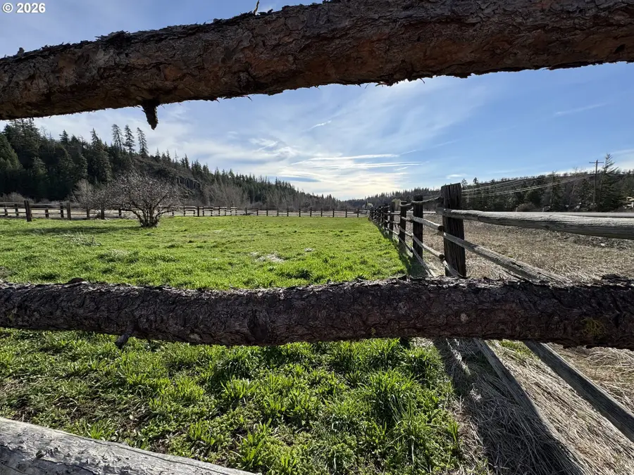 1550 Hwy 97, Goldendale, WA 98620 - #3