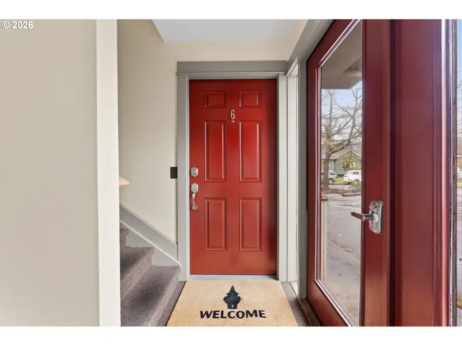 7112 N Richmond Ave #6, Portland, OR 97203 - #2