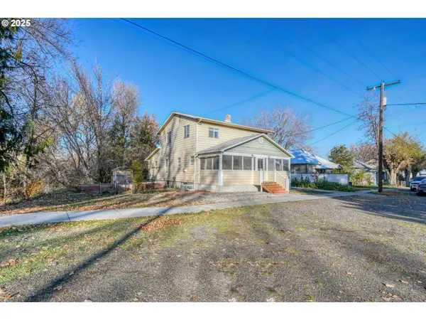 261 SW 2nd St, PilotRock, OR 97868