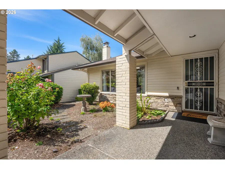 15655 SW Old Orchard Pl, Tigard, OR 97224 - #2