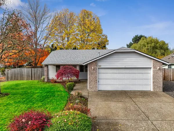 591 SW Filbert St, McMinnville, OR 97128