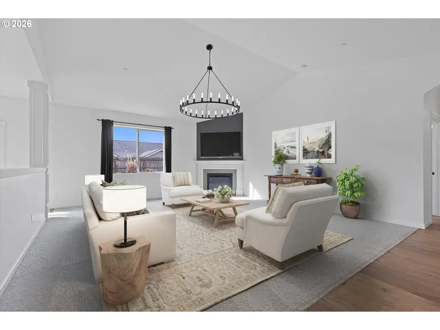 770 E Mckinley St, Carlton, OR 97111 - #3