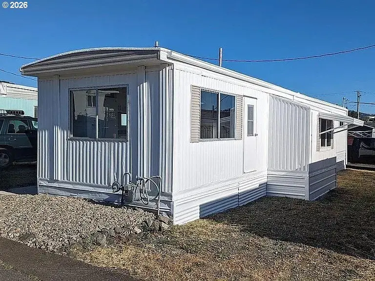 2071 NE Stephens St #D5, Roseburg, OR 97470 - #1