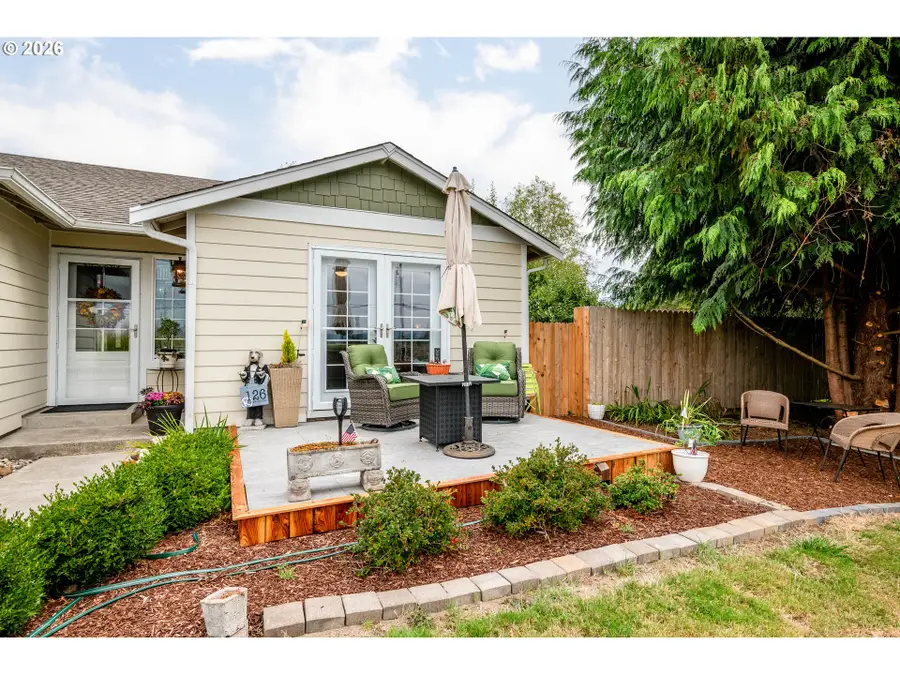 126 Greenwood Rd, Cathlamet, WA 98612 - #3
