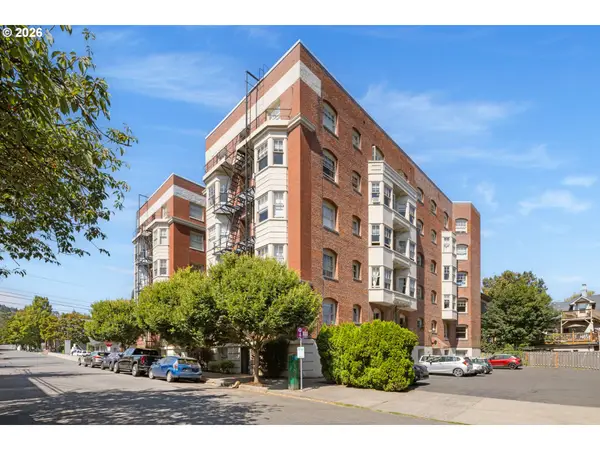 2083 NW Johnson St #21, Portland, OR 97209