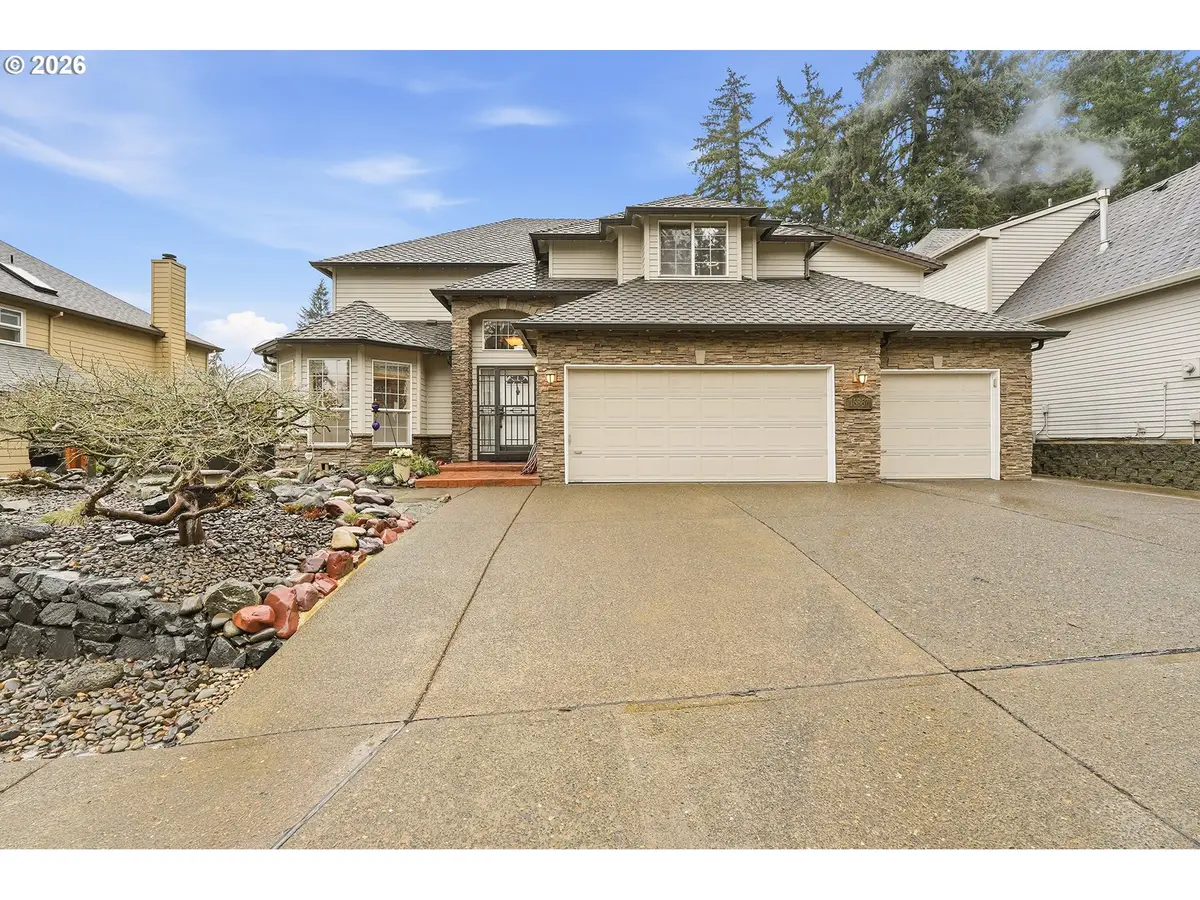 16867 Wight Ln, Lake Oswego, OR 97035 - #1