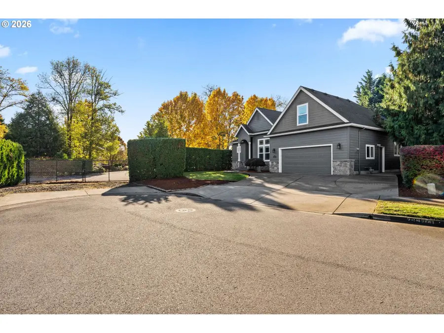 2697 Crowther Dr, Eugene, OR 97404 - #3