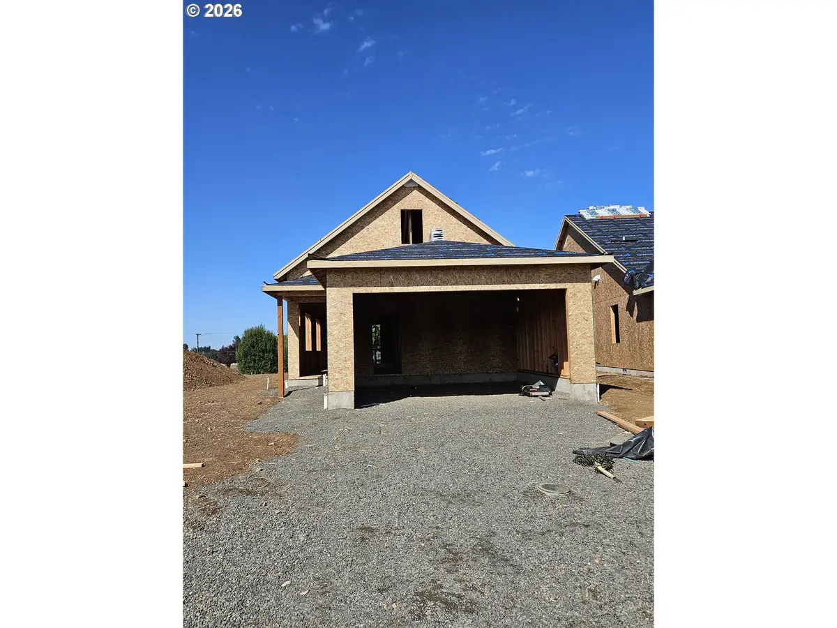 880 Chestnut Way, Silverton, OR 97381 - #1