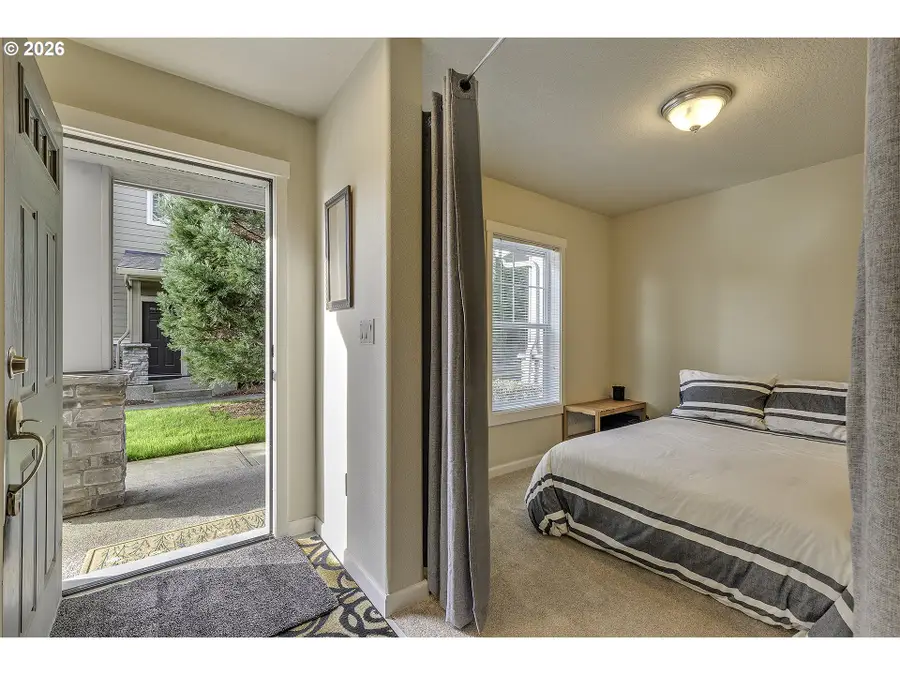 187 NE 80th Ave, Hillsboro, OR 97006 - #2