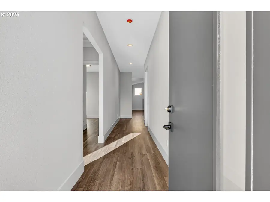 736 SE 35th St, Battle Ground, WA 98604 - Image #3