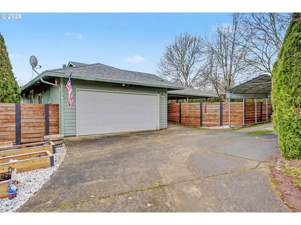 4935 S Centurian Ct, Salem, OR 97302