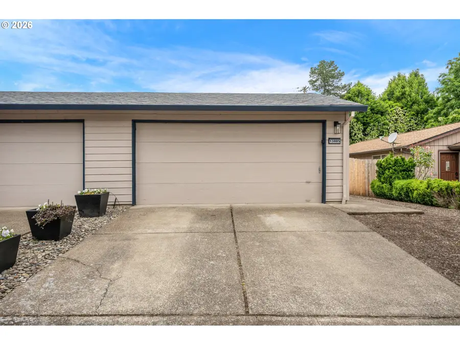 13885 SW 104th Ave, Tigard, OR 97223 - #2