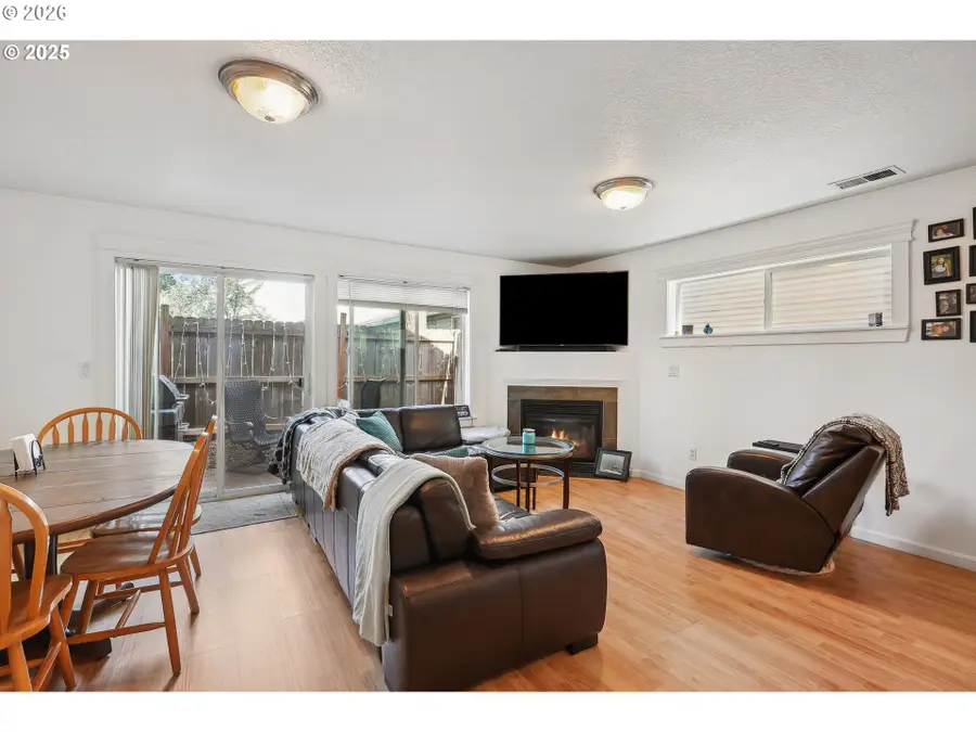 12631 SE Division St, Portland, OR 97236 - #2