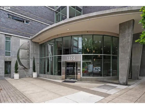 1255 NW 9th Ave #907, Portland, OR 97209