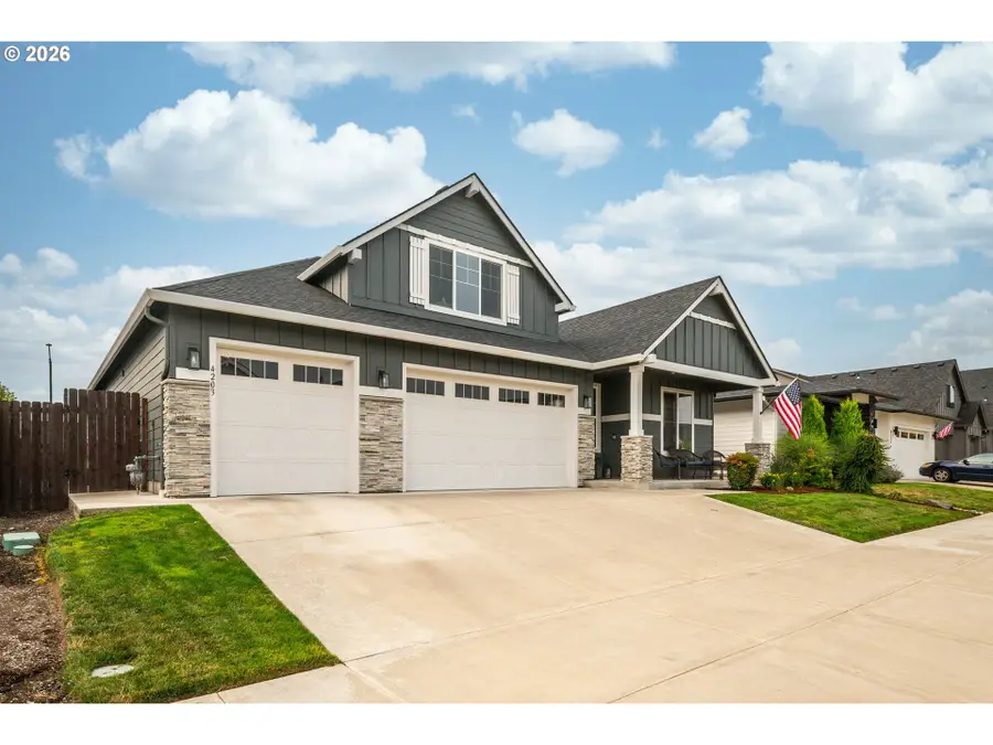 4203 S 14th Way, Ridgefield, WA 98642 - #3