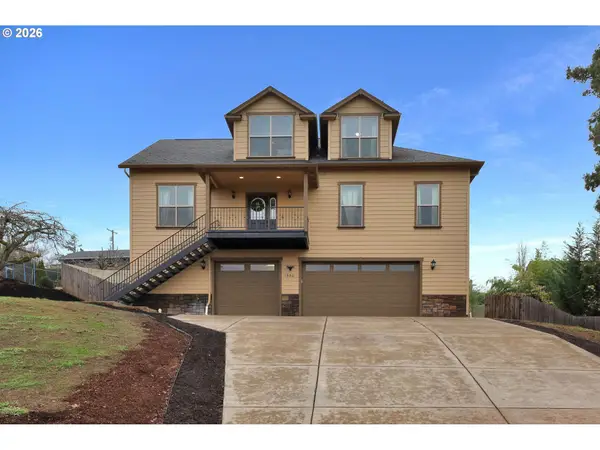 1930 Hawkins Ln, Eugene, OR 97405