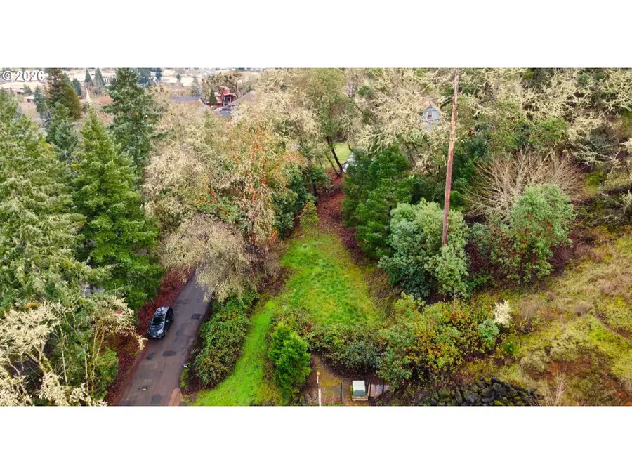 2373 W Military Ave, Roseburg, OR 97471 - #3