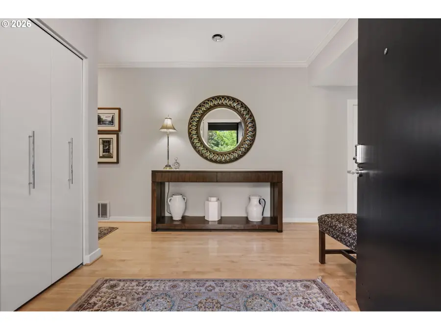 706 NW Westover Ter, Portland, OR 97210 - #3