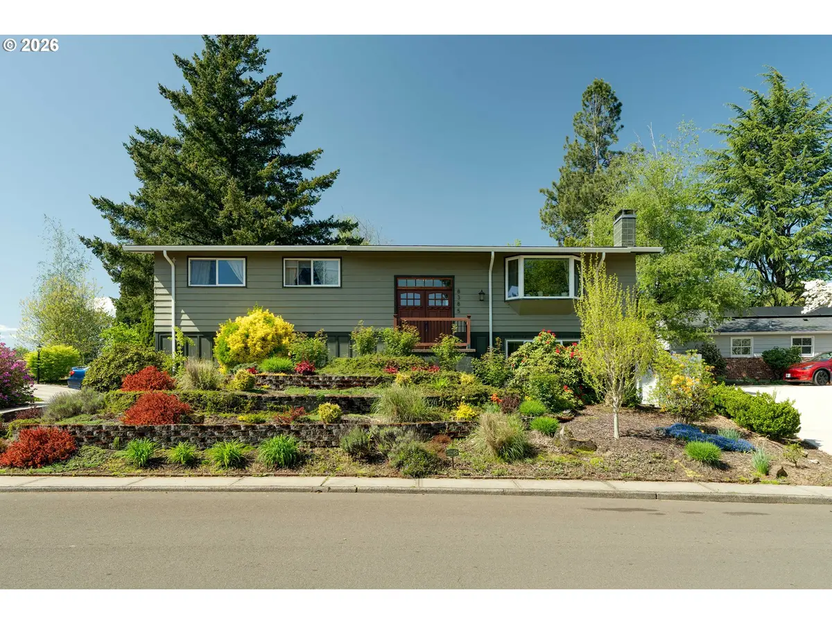 8385 SW Brookridge St, Portland, OR 97225 - #1