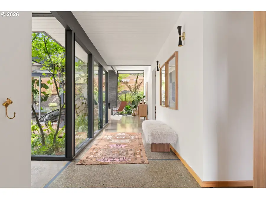 8500 SW Cecilia Ter, Portland, OR 97223 - #3
