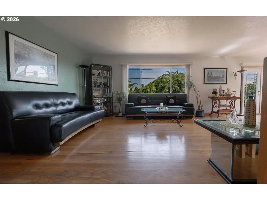 13257 NE Fremont St, Portland, OR 97230 - #3