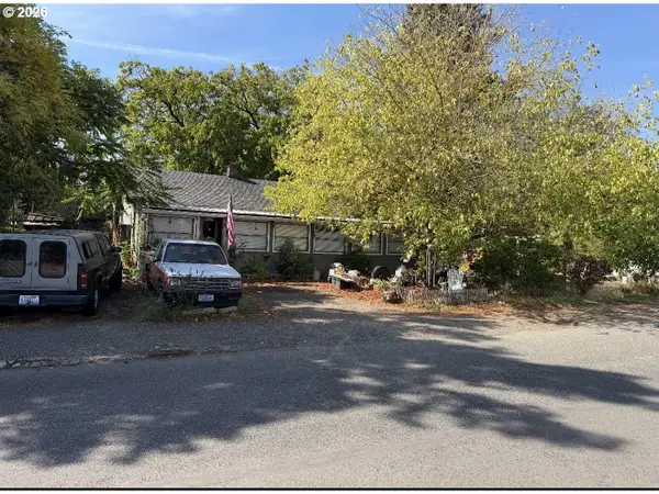 5804 NE 106th Ave, Vancouver, WA 98662