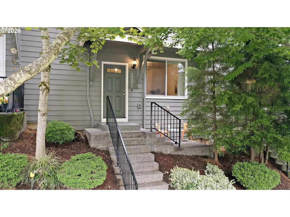 19155 Oak Ave, Sandy, OR 97055 - #1