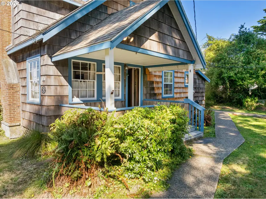 180 E Jackson St, Cannon Beach, OR 97110 - #2