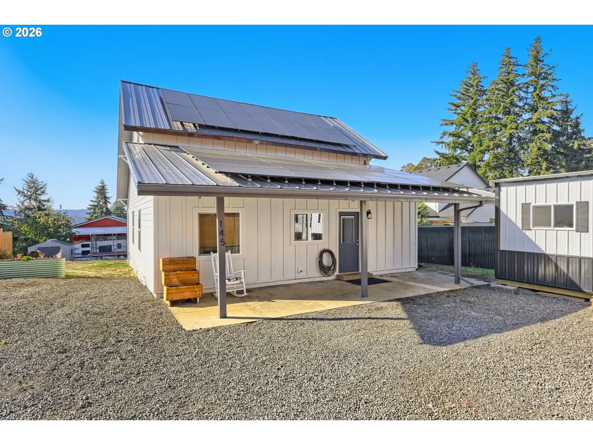 145 SE Oak View Ln, Estacada, OR 97023 - #1