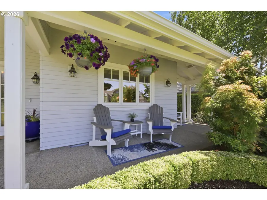 743 Club Way, Eugene, OR 97401 - #3