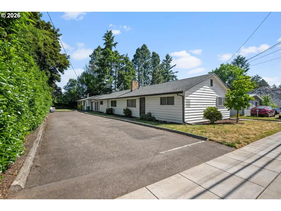12011 SE Market St, Portland, OR 97216 - #2